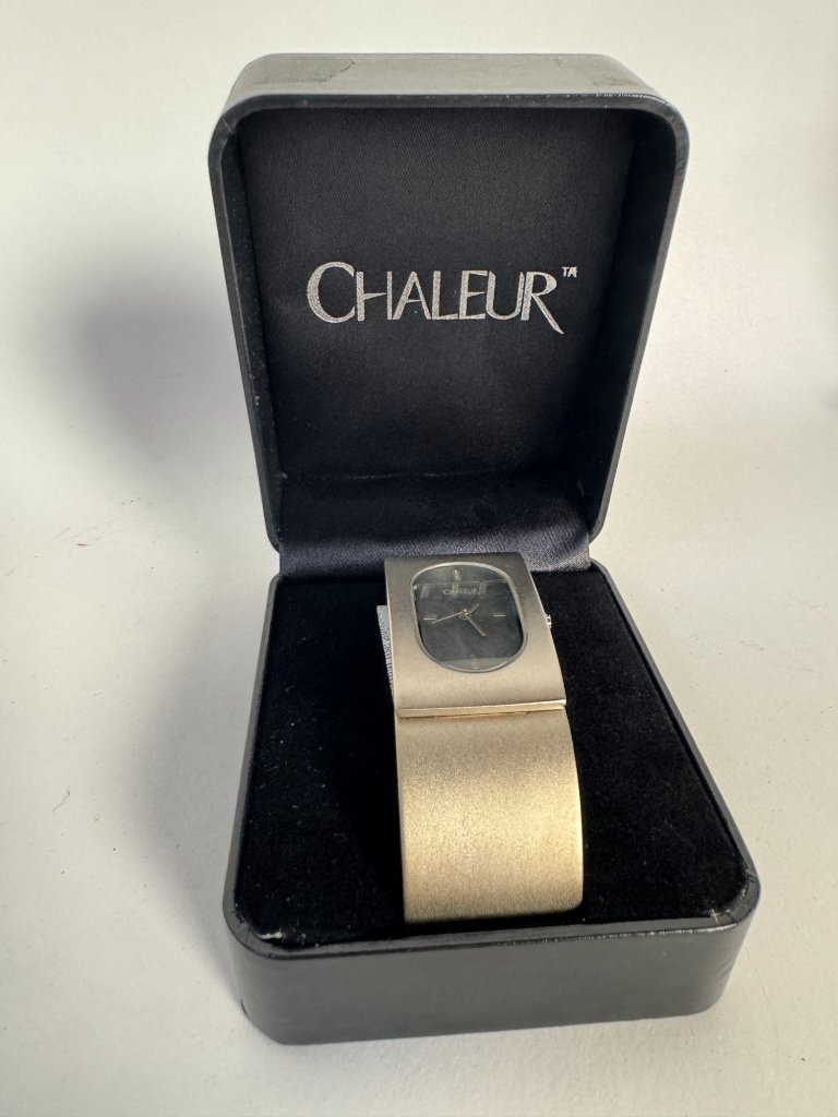 Chaleur Mens Black And Gold Tone Wrist Watch In Presentation Box